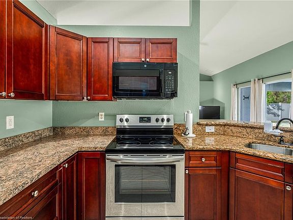 4th image of 5034 Fettuccine Ave