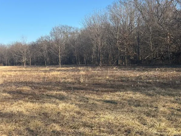 128 Se #315P, Clinton, MO 64735