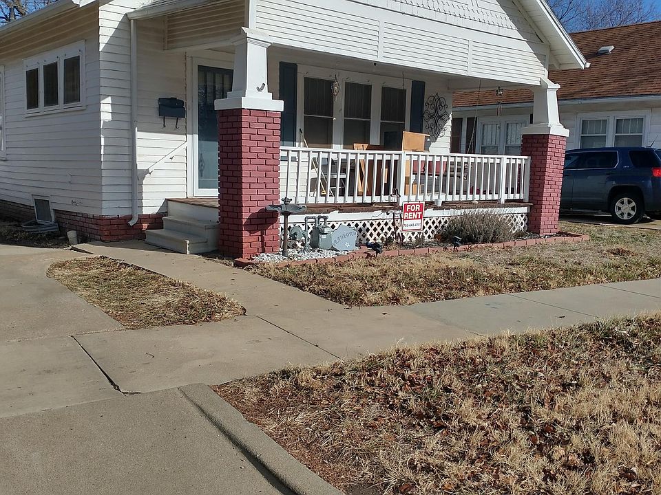 2nd image of 805 Gypsum Ave