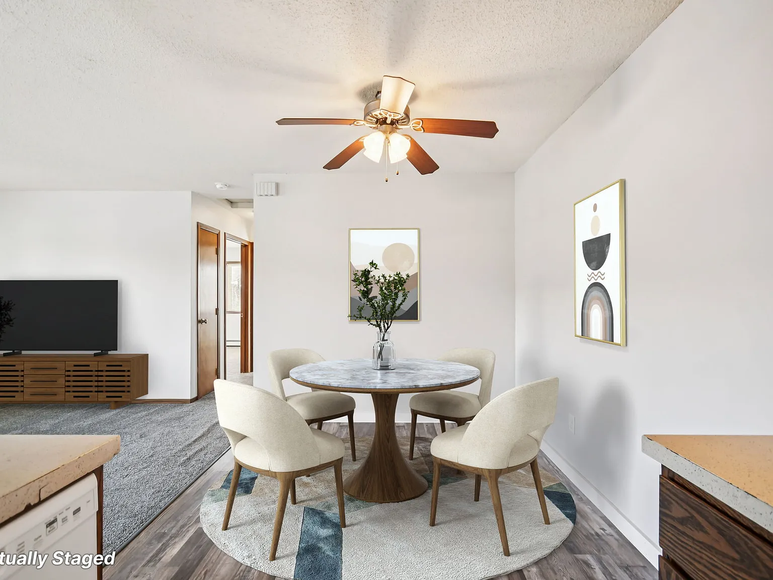 Evergreen Apartments — Photo 3