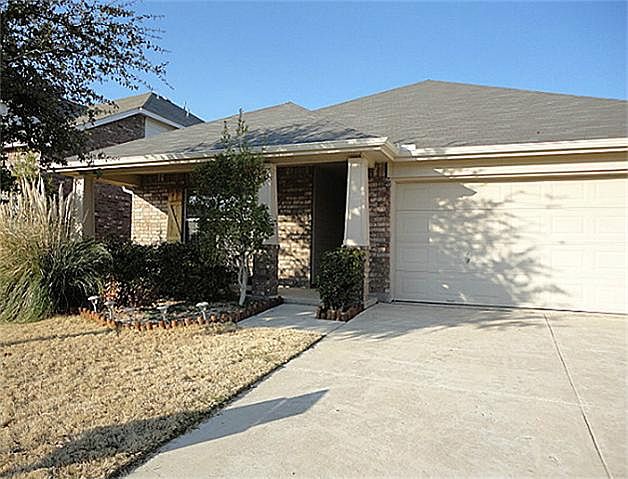 1st image of 1725 Heron Dr