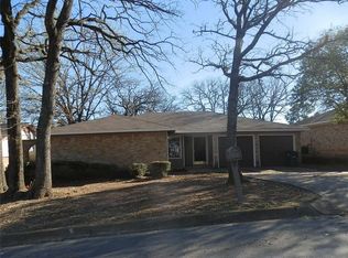 7600 Beckwood Dr, Fort Worth, TX 76112