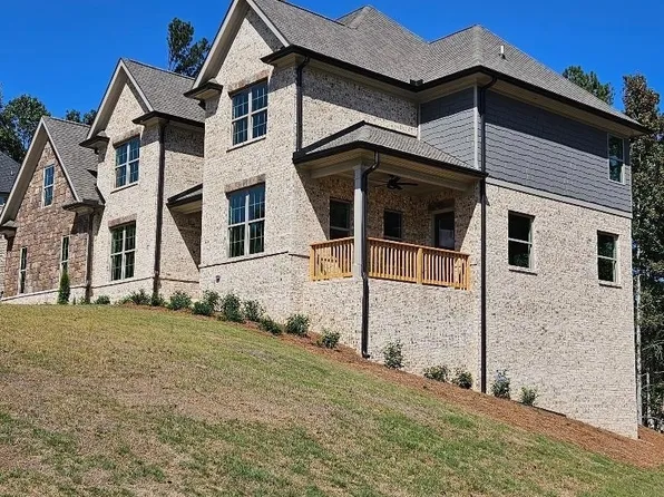 5607 Livesage Dr S, Atlanta, GA 30349