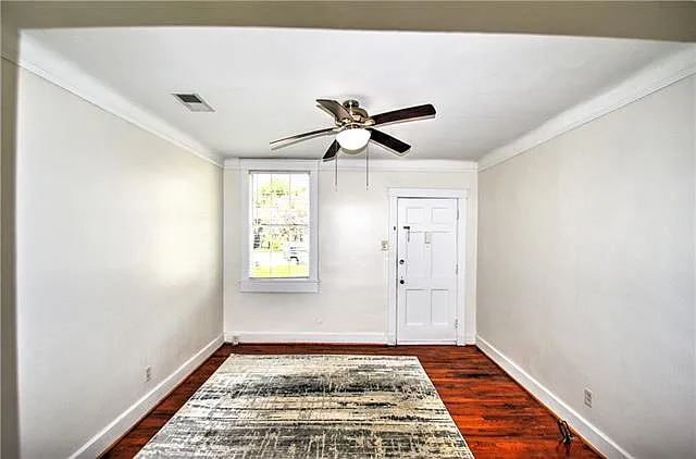 2 bed, 1.0 bath, 950 sqft, $1,500 — Photo 3