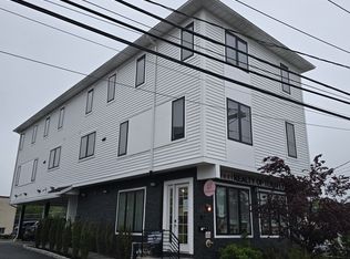 21 S Summit St #1R, Tenafly, NJ 07670