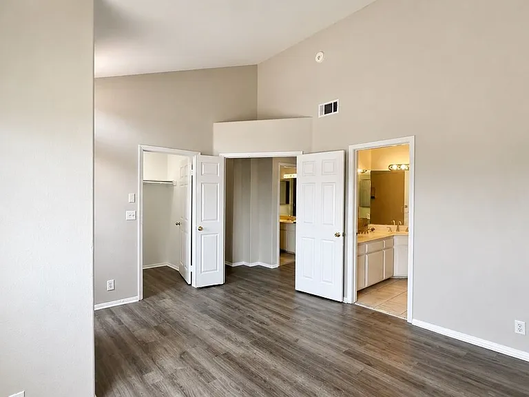 14714 S Budlong Ave #4 — Photo 16