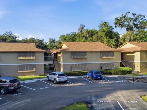 130 JASMINE WOODS COURT #8D, DELTONA, FL 32725
