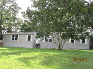 2017 Creekwood Dr, Marianna, FL 32448
