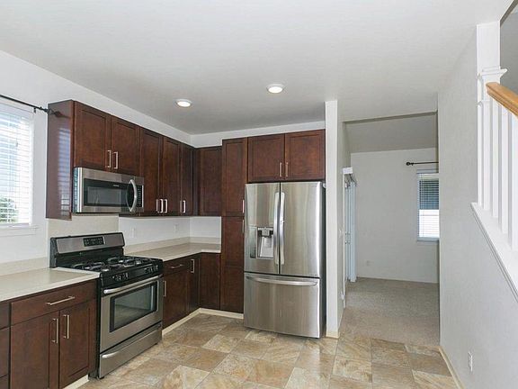 Modern and Open Kitchen!