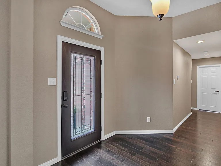 6005 Pine Meadow Ln — Photo 5