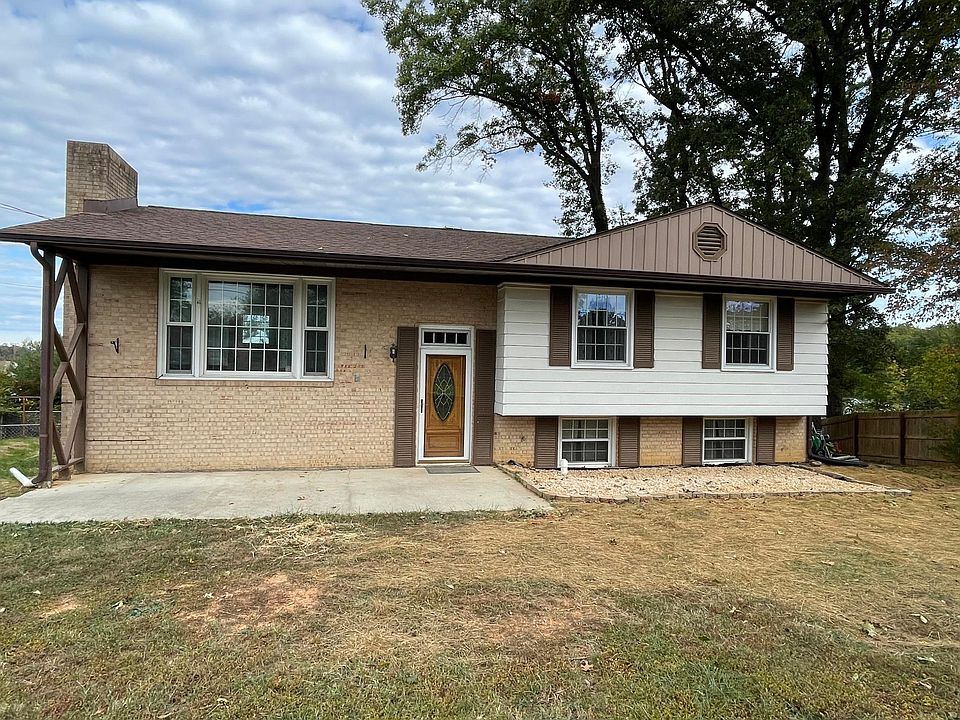 1st image of 112 Pecan Ln