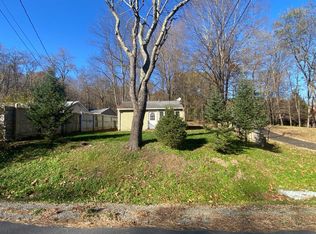715 Slate Quarry Rd, Rhinebeck, NY 12572
