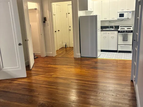 195 Thomas Burgin Pkwy Unit 409, Quincy, MA 02169