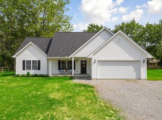 5537 Maple Grove Ave, Blanchester, OH 45107