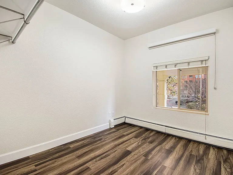 1629 N Clarkson St #21 — Photo 8