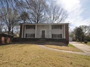 3225 Gina Dr, Memphis, TN 38118