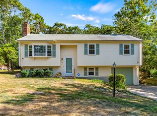 130 Sailfish Dr, East Falmouth, MA 02536