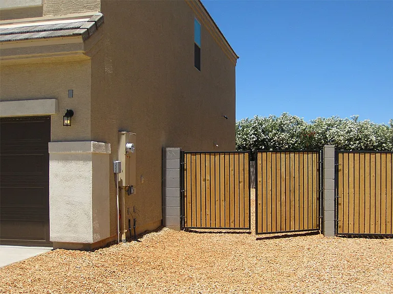 11700 E Cliffrose Ln — Photo 13
