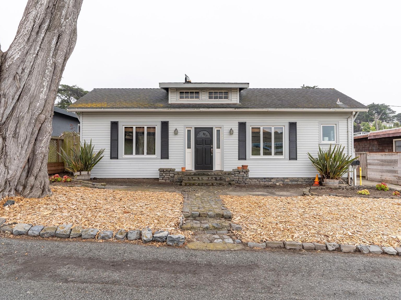 366 Paloma Ave, Pacifica, CA 94044 Zillow