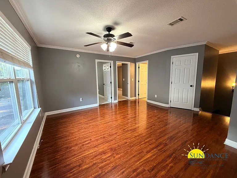 2705 Apple Blossom Ct — Photo 25