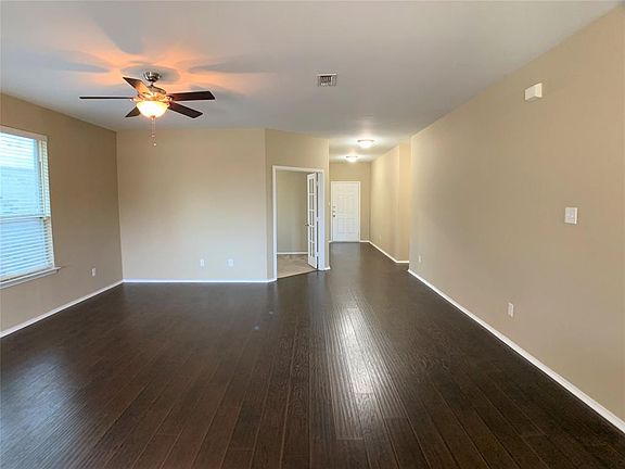 2nd image of 5013 Spyglass Hill Ln