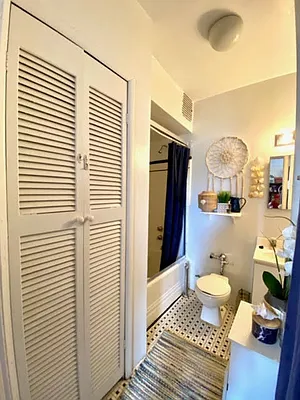 Rented by Corcoran | media 14