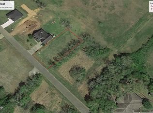 220 Silverleaf Rd, Sweeny, TX 77480