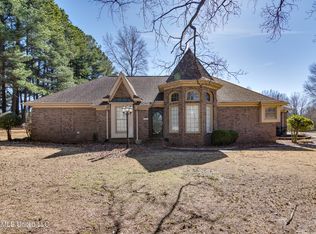 3851 Summerwood Ln, Olive Branch, MS 38654