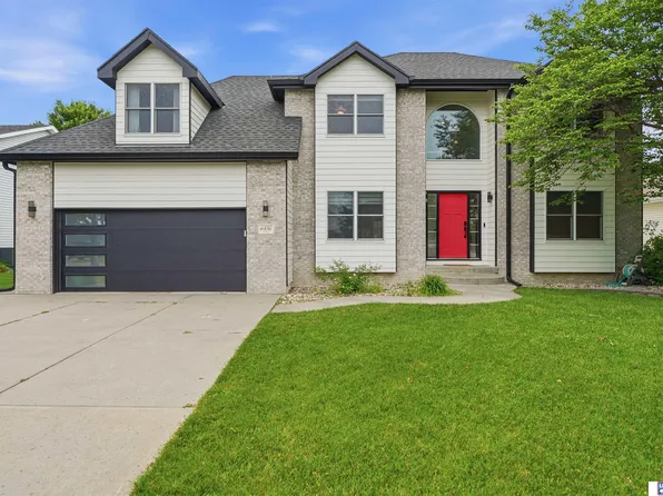 6456 Parducci Dr, Lincoln, NE 68526
