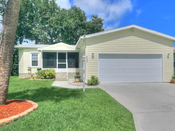 939 PECAN Circle, Barefoot Bay, FL 32976