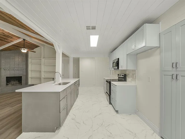 23122 Whispering Willow Dr — Photo 15
