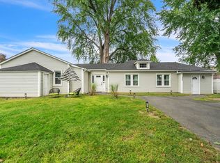 200 Narragansett Blvd, Chicopee, MA 01013