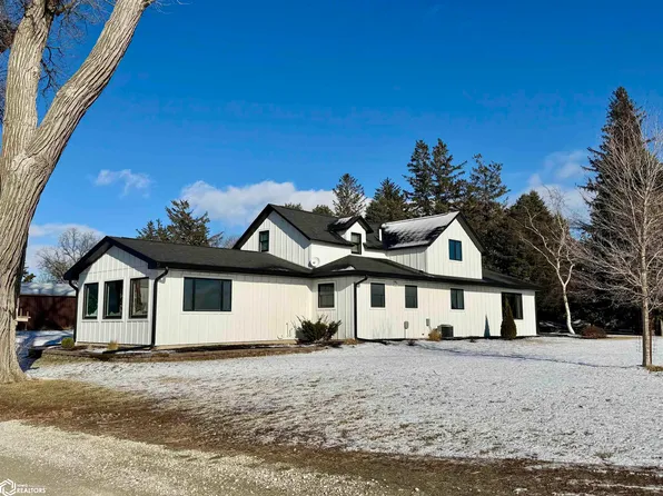 1945 150th St, Audubon, IA 50025