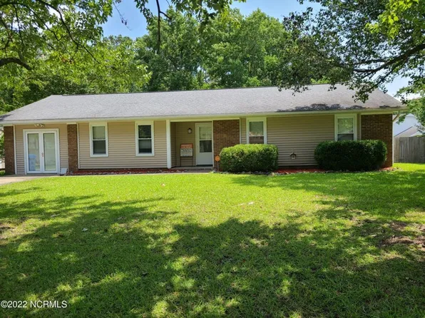 1302 Kevin Ct, Jacksonville, NC 28546