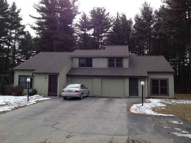 1st image of 10 Queen Ann Ct