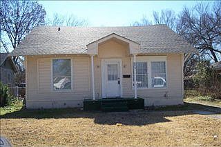 1st image of 6818 Parkdale Dr