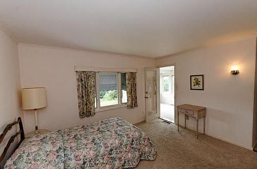 5th image of 8 Grandview Ave