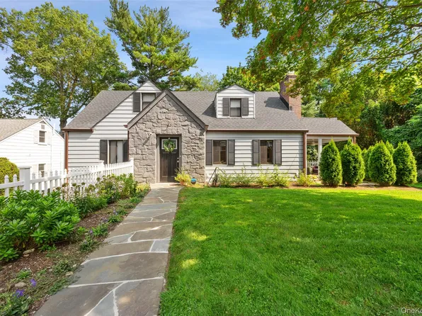27 Clarendon Road, Scarsdale, NY 10583