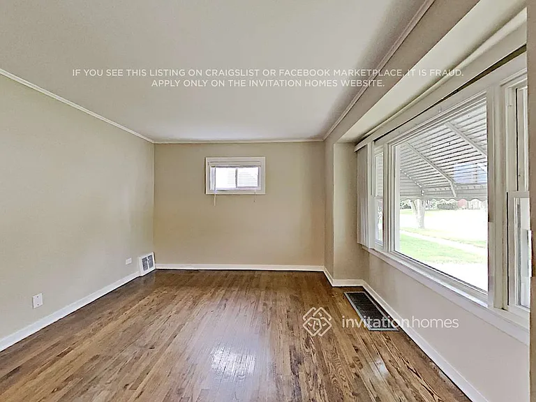 9133 S 54th Ave — Photo 7