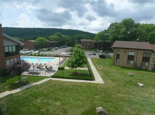 4 Brevoort Dr APT 2B, Pomona, NY 10970