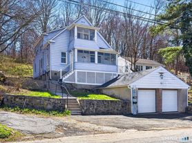 91 Jewett St, Ansonia, CT