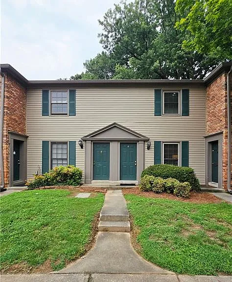 3119 Colonial Way #F — Photo 1