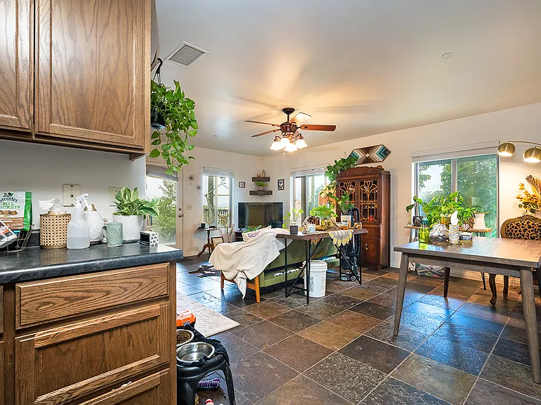 937 Peutz Valley Rd #C — Photo 14