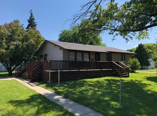 343 W Sherman St, West Point, NE 68788