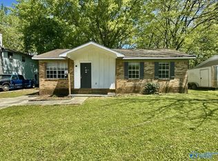 3236 Uvalde Ln NW, Huntsville, AL 35810