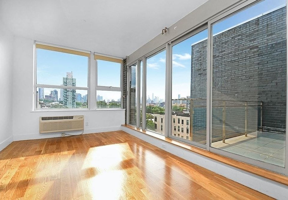 1st image of 109 Grand Ave #5A