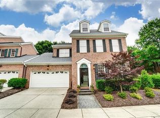 9025 Bonnie Briar Cir, Charlotte, NC 28277