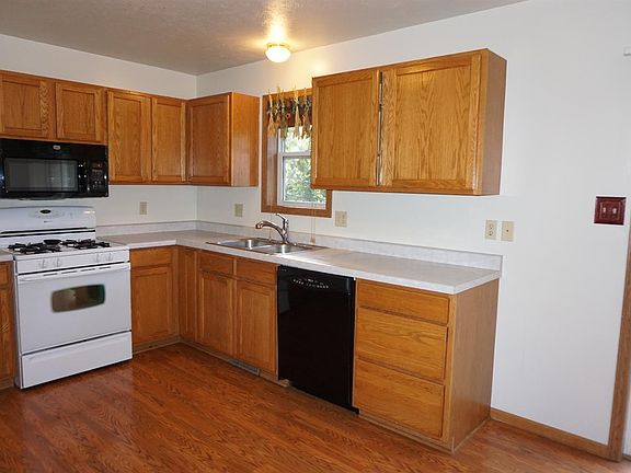 4th image of 1190 S Dekalb Ct