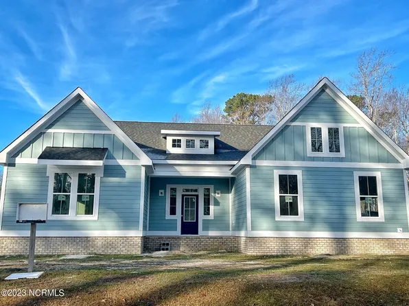 131 N Brightleaf Drive, Minnesott Beach, NC 28510