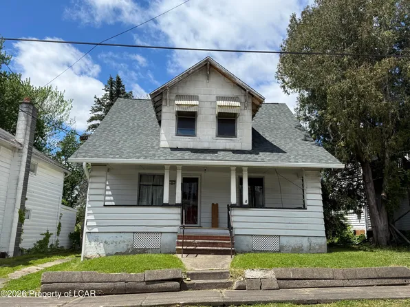 6 Prospect St, Pittston, PA 18640